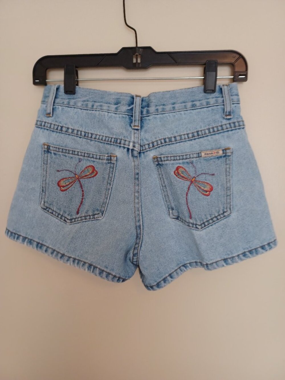 Zana di Denim Shorts with Unique Dragonfly Embroidery on Back Pockets, Size 3